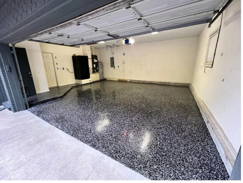 Residential Black-Toned With White Flakes Epoxy Floor
